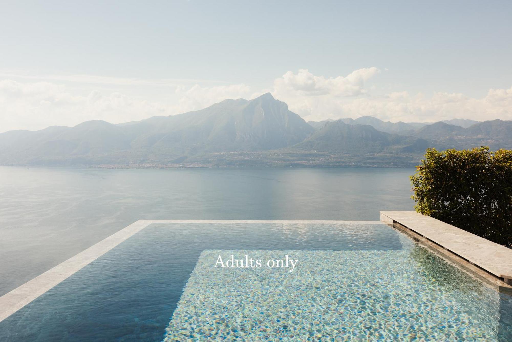 Hotel Cape Of Senses Torri Del Benaco Esterno foto