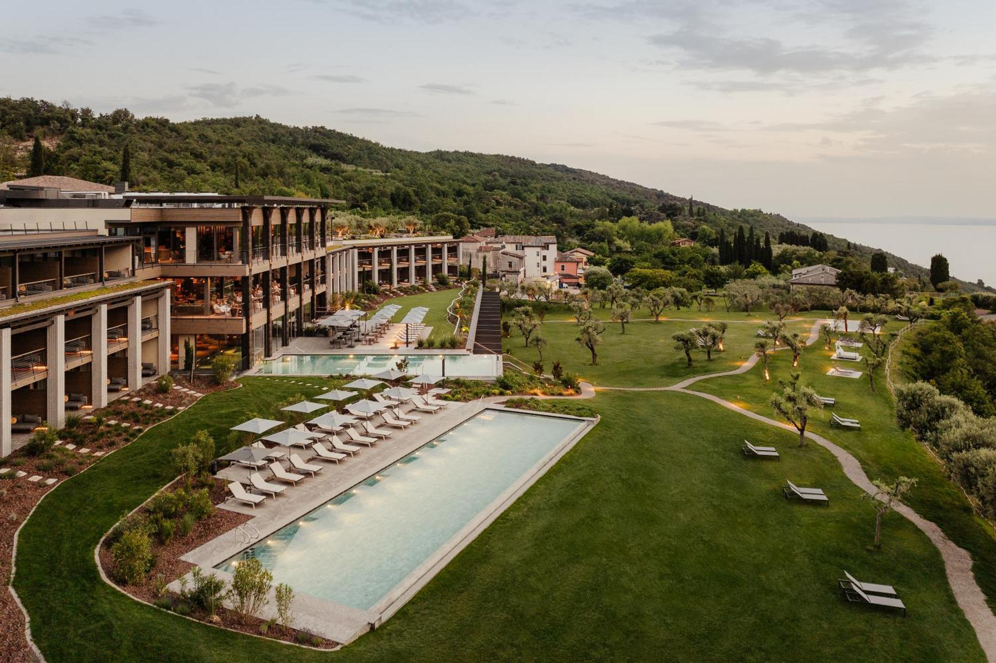 Hotel Cape Of Senses Torri Del Benaco Esterno foto