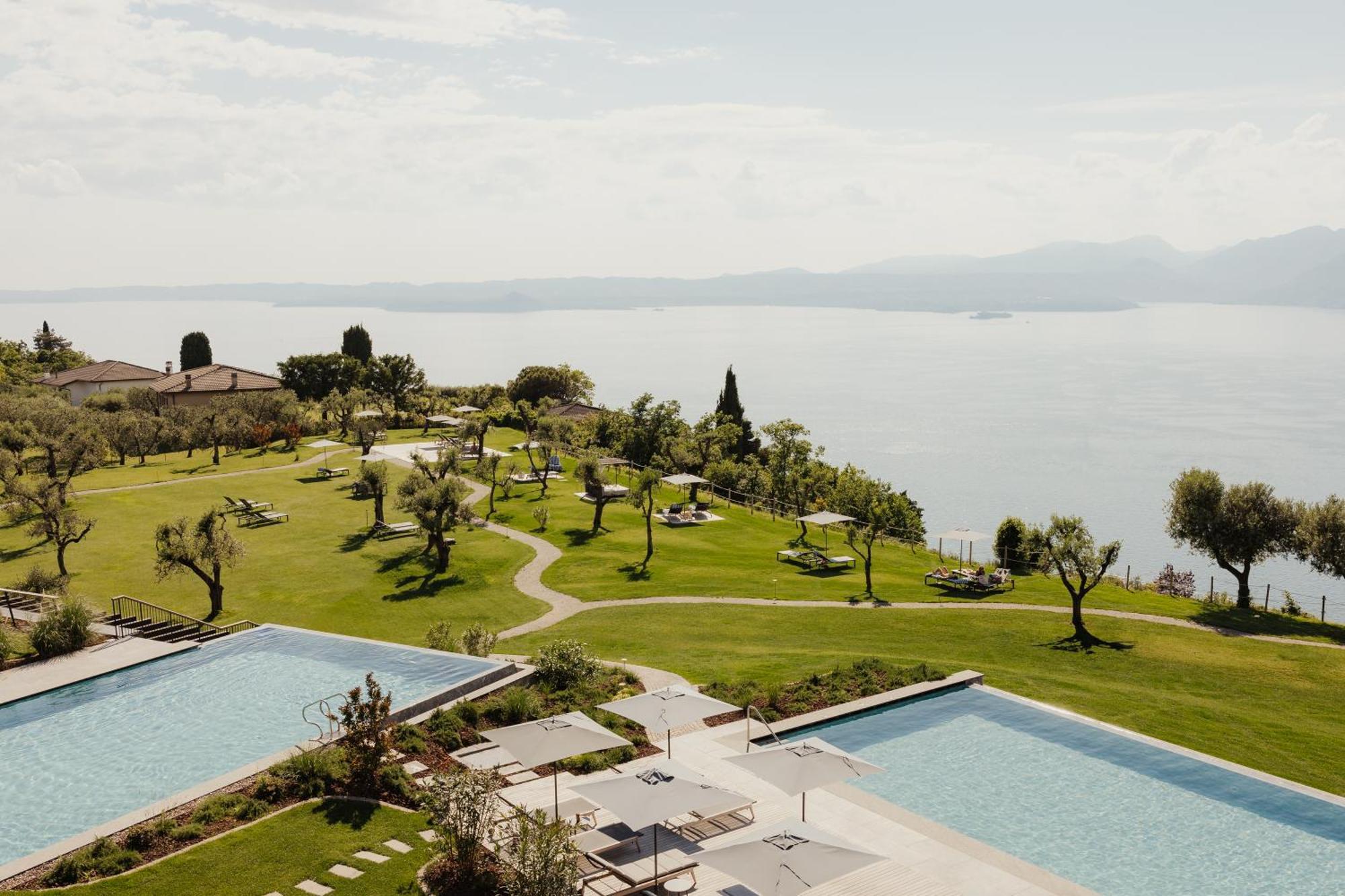 Hotel Cape Of Senses Torri Del Benaco Esterno foto